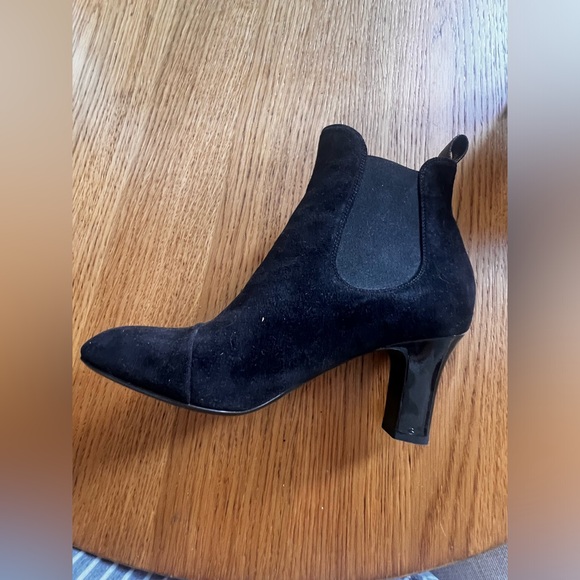 Authentic Louis Vuitton uniform black Silhouette suede boots size 9.5 - Picture 3 of 7